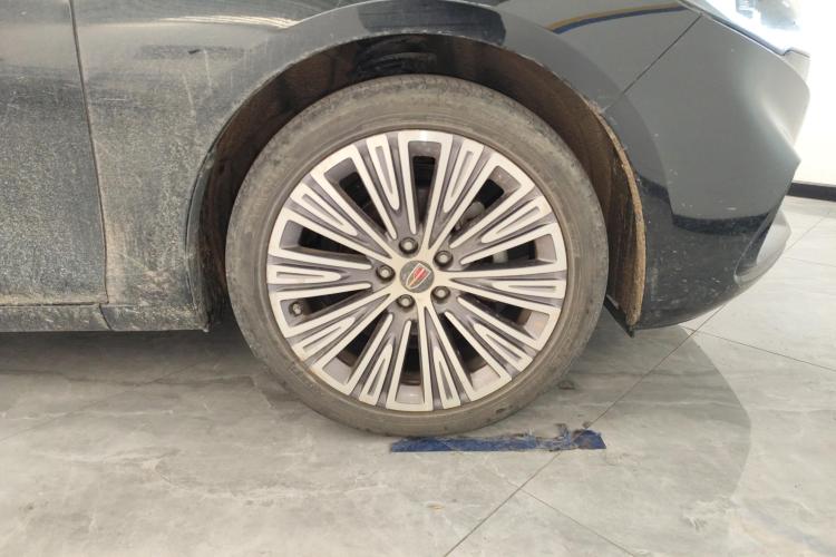 红旗H5 2022款 经典款 改款 1.5T DCT旗韵版车身外观10