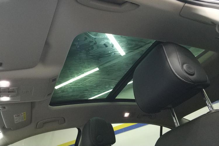 大众 迈腾 2020款 330TSI DSG 豪华型中控内饰22