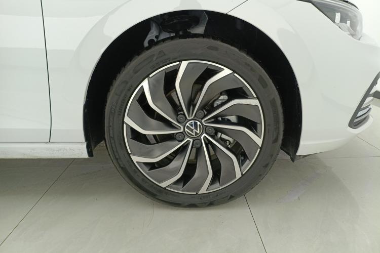 大众 高尔夫 2023款 改款 280TSI DSG Pro车身外观10