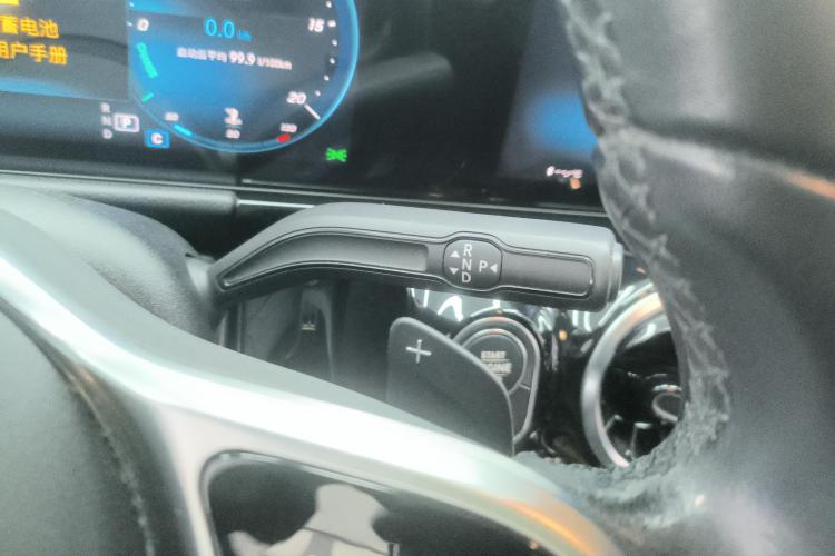 奔驰B级 2021款 B 200 时尚型中控内饰18