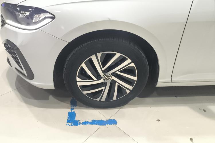 大众 朗逸 2023款 改款 1.5L 自动星空五百万版车身外观10