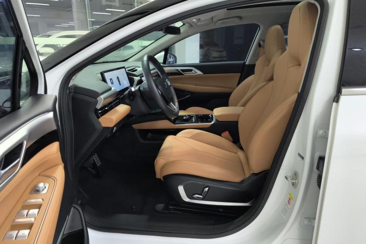 小鹏P5 2021款 550P中控内饰19