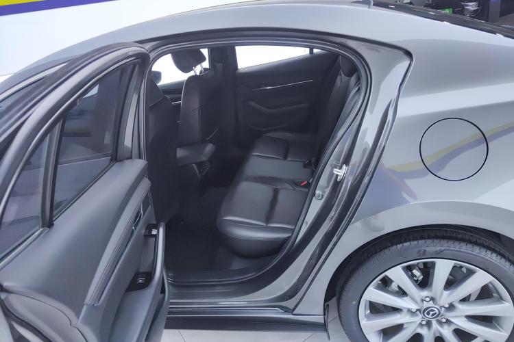 马自达3 昂克赛拉 2023款 2.0L 自动质耀版中控内饰21