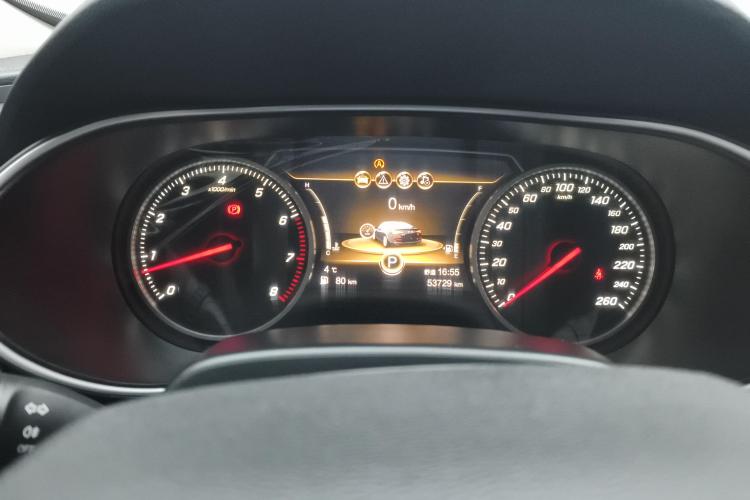 红旗H5 2020款 1.5T DCT旗悦版中控内饰14