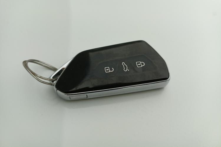 大众 高尔夫 2023款 改款 280TSI DSG Pro中控内饰11