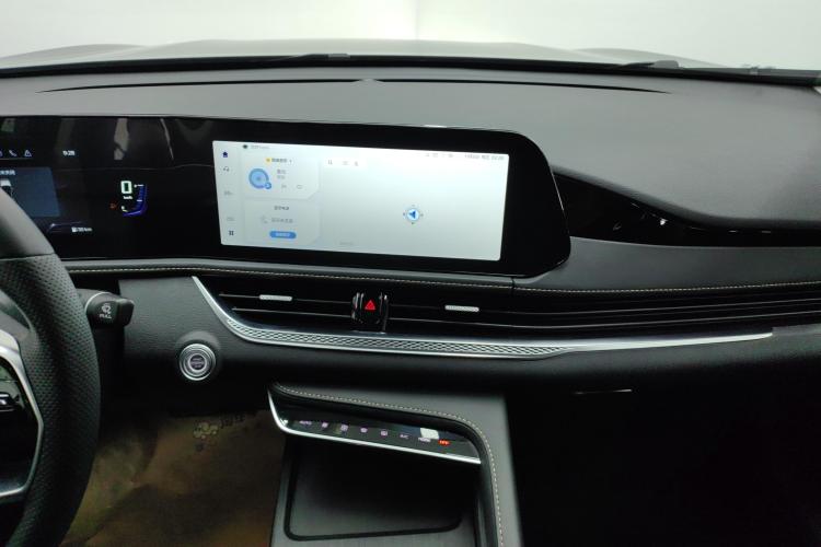 奔腾B70 2024款 第四代 2.0T 领御版中控内饰16