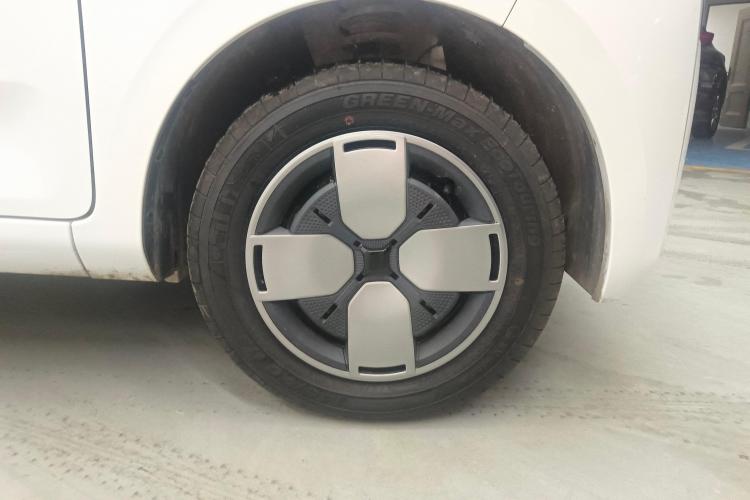 五菱汽车 五菱Air ev晴空 2023款 四座-标准版车身外观10