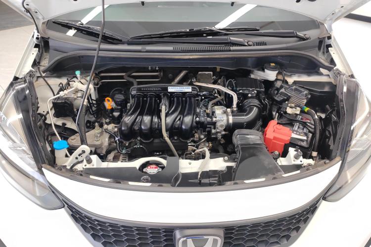 本田 飞度 2021款 1.5L CVT潮享版机舱底盘24