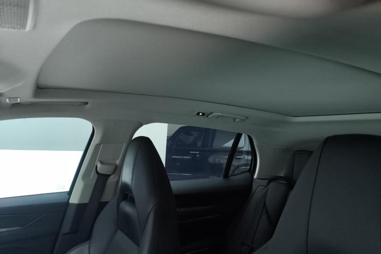 领克01 2021款 2.0TD 两驱型Pro中控内饰22