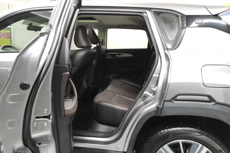 长安CS35PLUS 2019款 1.6L 手动畅联版中控内饰21