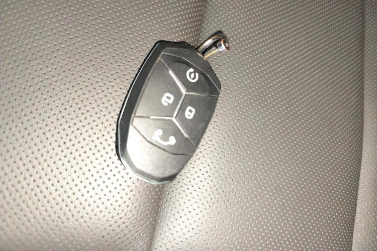 领克03 2022款 2.0TD DCT劲Pro中控内饰11