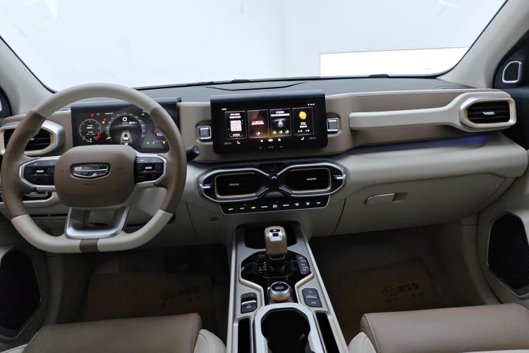 吉利汽车 吉利icon 2020款 1.5TD i9 BSG中控内饰16
