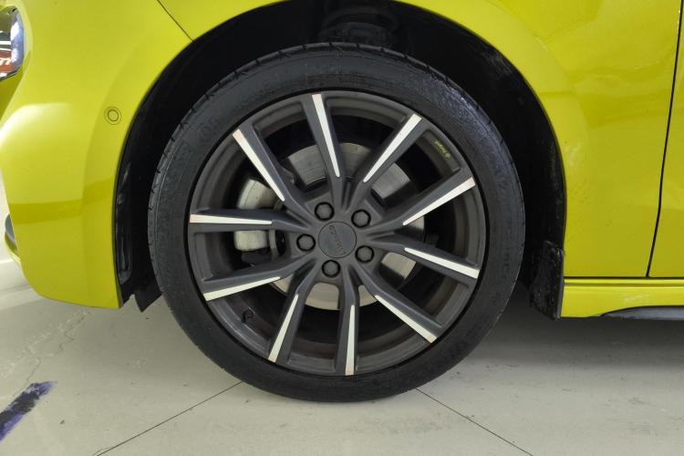 领克03 2021款 03+ 2.0TD 自动驭风版车身外观10