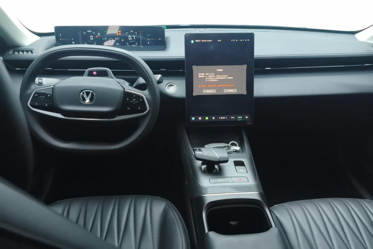 长安 逸达 2023款 蓝鲸NE 1.5T GDI DCT领航型中控内饰12