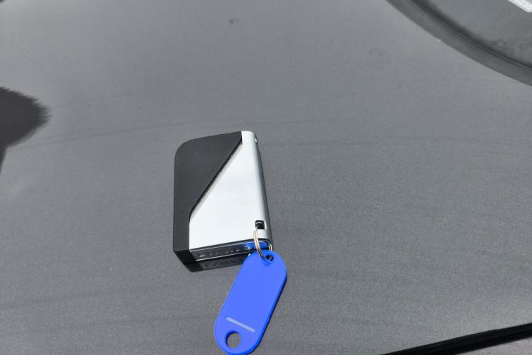 领克01 2021款 2.0TD 两驱型Pro中控内饰11