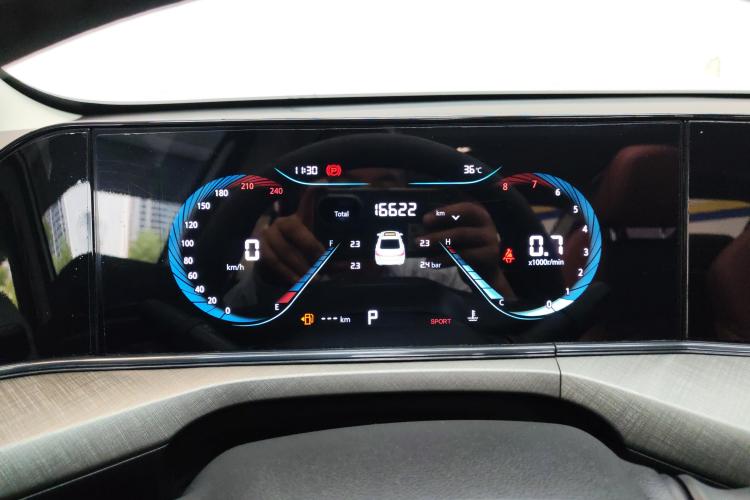 长安 逸动 2023款 畅享版 PLUS 蓝鲸NE 1.4T GDI DCT尊贵版中控内饰14