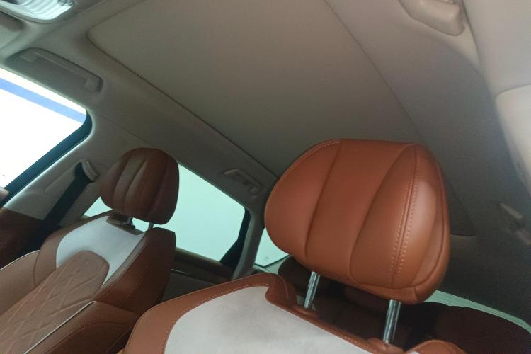 岚图汽车 岚图FREE 2024款 超长续航智驾版中控内饰22