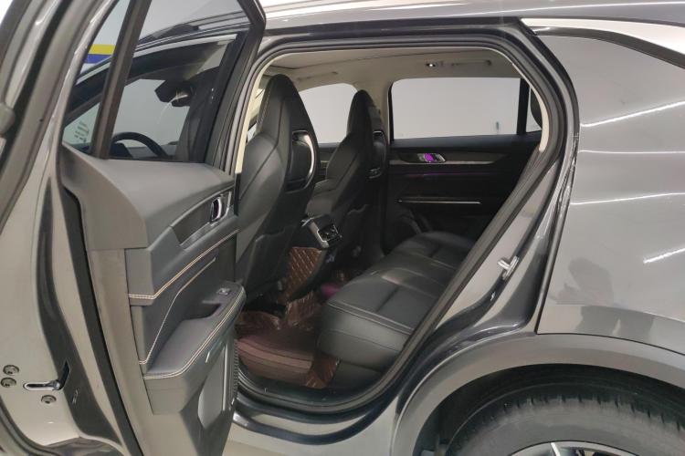 领克01 2023款 2.0TD 两驱型Pro中控内饰21