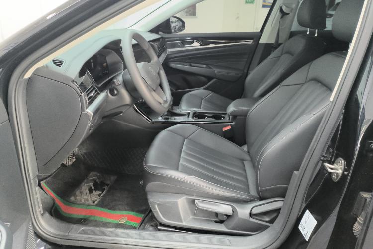 大众 帕萨特 2023款 改款 280TSI 商务版中控内饰19