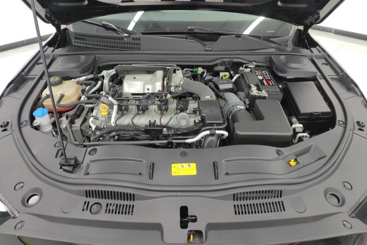 奔腾B70 2024款 第四代 2.0T 领御版机舱底盘24