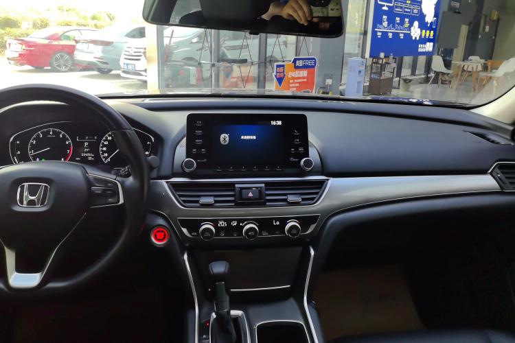 本田 雅阁 2018款 260TURBO 精英版 国VI中控内饰16