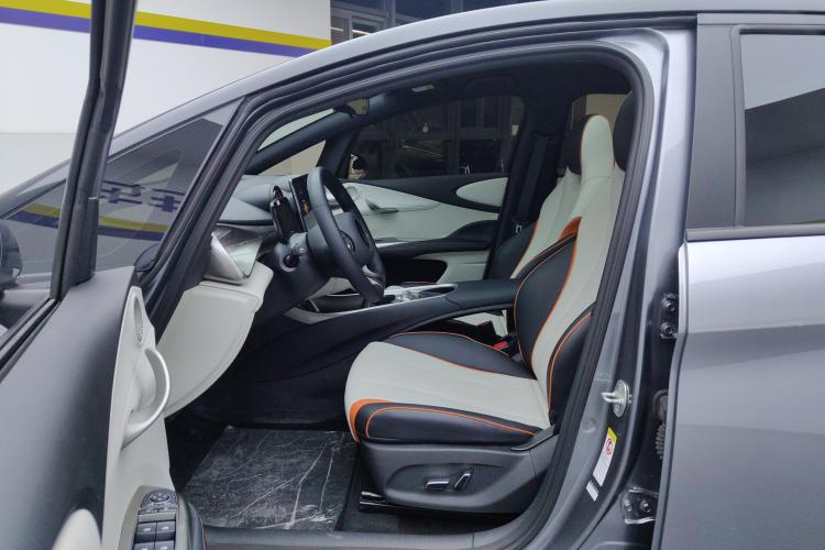 比亚迪 海豚 2021款 405km 时尚版中控内饰19