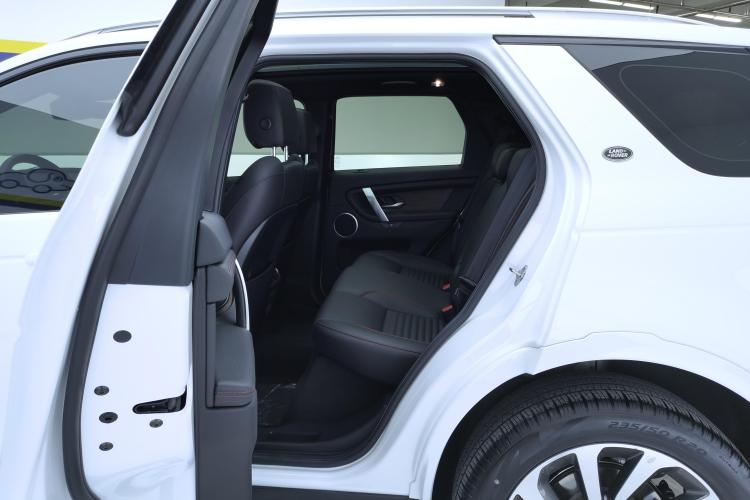 路虎 发现运动版 2022款 249PS R-Dynamic S 性能版 5座中控内饰21