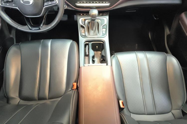 广汽传祺 传祺M6 2021款 PRO 270T DCT豪华版中控内饰18