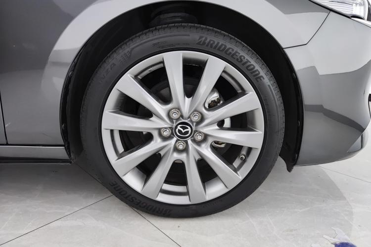 马自达3 昂克赛拉 2023款 2.0L 自动质耀版车身外观10