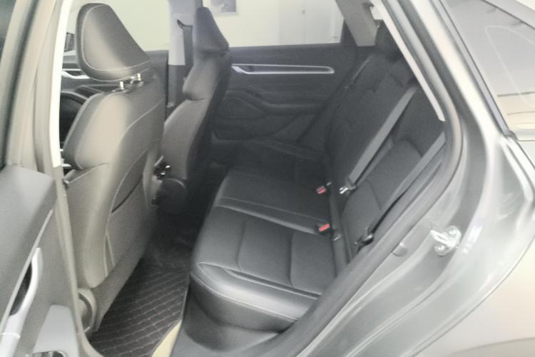 吉利汽车 帝豪 2025款 第4代 1.5L CVT龙腾版中控内饰21