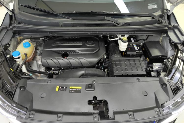 广汽传祺 传祺M6 2021款 PRO 270T DCT豪华版机舱底盘24