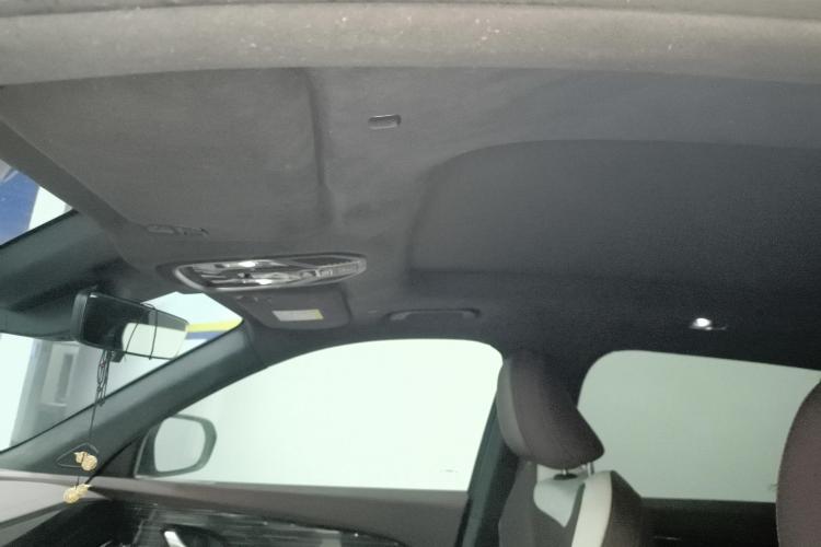 吉利汽车 星越L 2021款 2.0TD DCT EVO两驱尊贵型中控内饰22