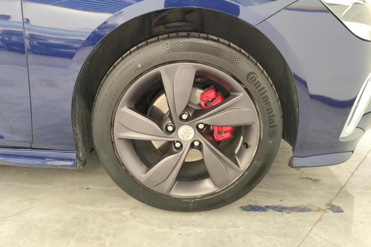 别克 君威 2020款 GS 28T 精英型车身外观10