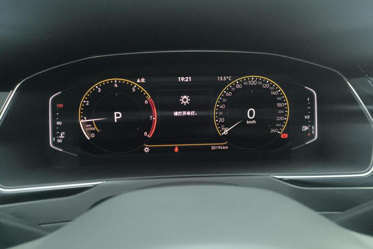 大众 迈腾 2020款 330TSI DSG 豪华型中控内饰14