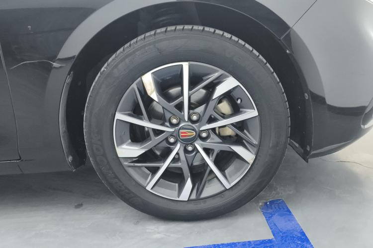 红旗H5 2020款 1.5T DCT旗悦版车身外观10