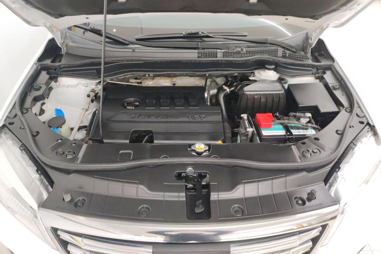 哈弗H6 2021款 运动版 1.5T 自动精英智联型 U型格栅机舱底盘24