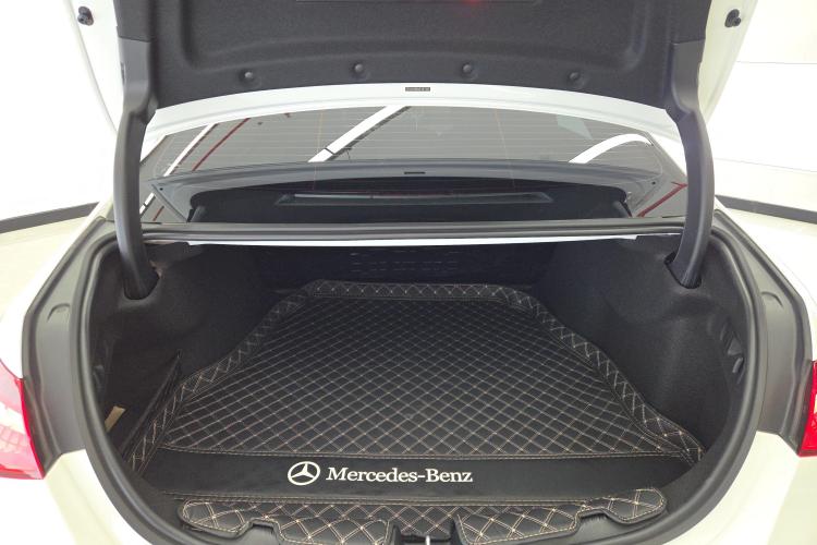 奔驰C级 2025款 C 200 L 运动版机舱底盘23