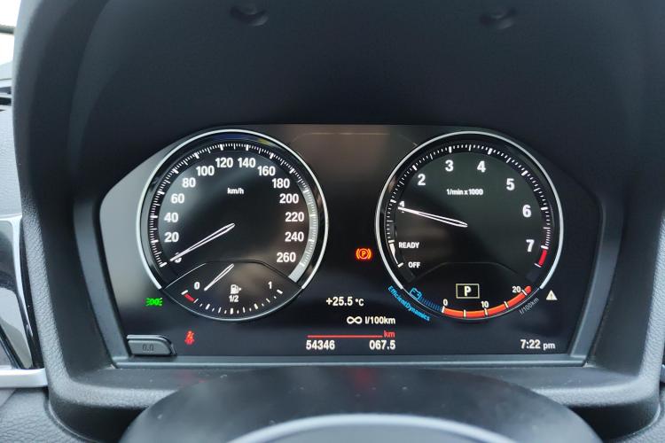 宝马X1 2020款 sDrive20Li 尊享型中控内饰14