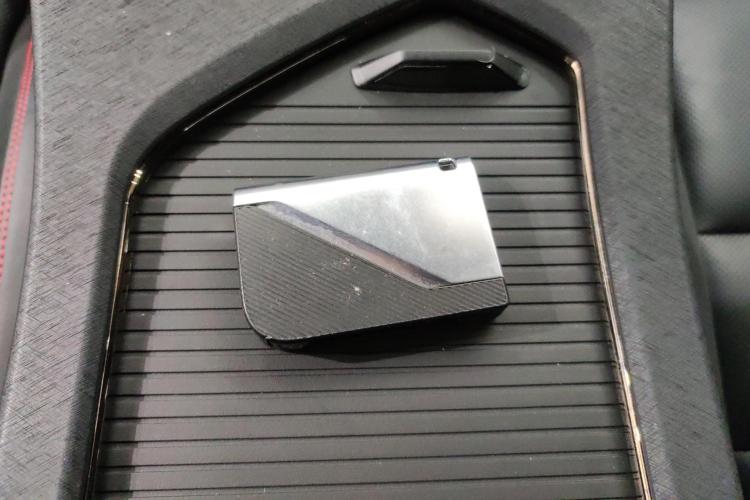 领克05 2022款 2.0TD 四驱劲Halo中控内饰11