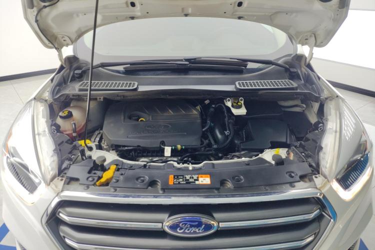 福特 翼虎 2019款 EcoBoost 180 两驱铂翼型 国VI机舱底盘24