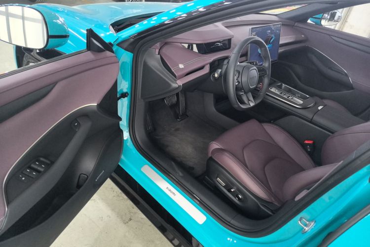 小米汽车 小米SU7 2024款 后驱长续航智驾版中控内饰7002