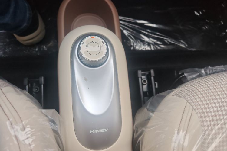 五菱汽车 宏光MINIEV 2025款 四门版 进阶款局部细节18