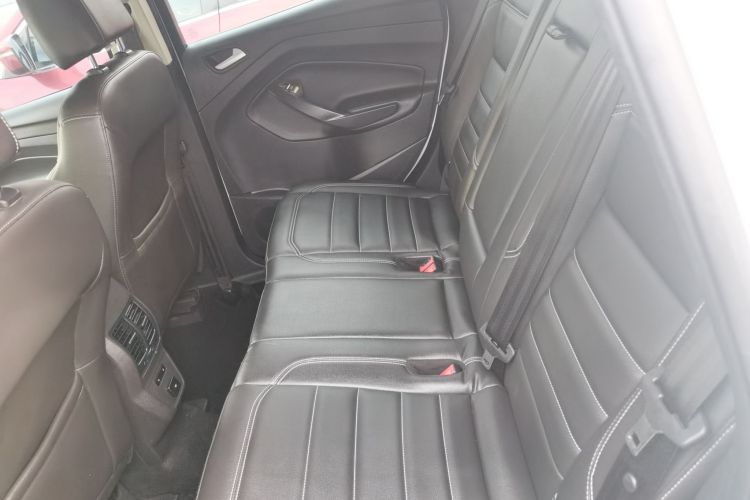 福特 翼虎 2019款 EcoBoost 180 两驱铂翼型 国VI中控内饰7001