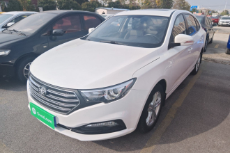 奔腾B30 2017款 1.6L 自动尊享型