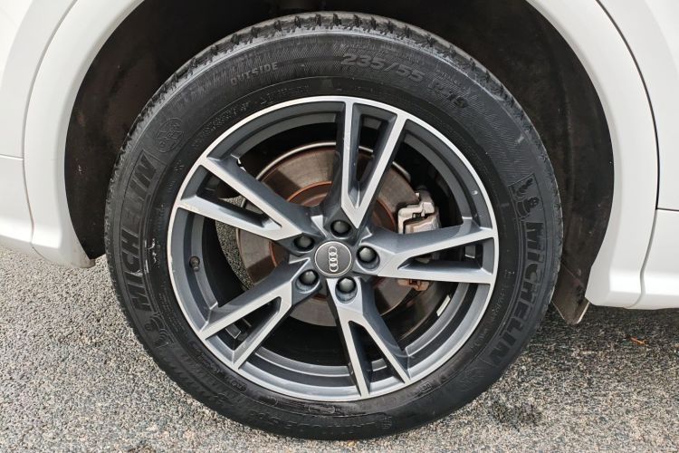 奥迪Q5L 2018款 40 TFSI 荣享时尚型 国VI车身外观6007