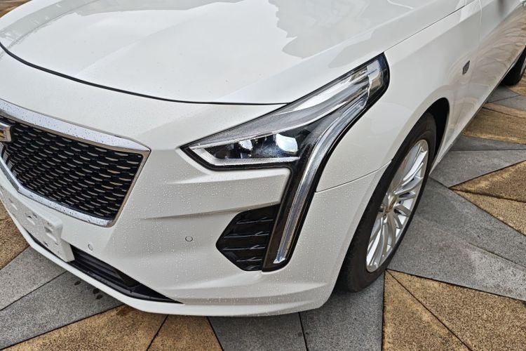 凯迪拉克CT6 2019款 28T 精英型局部细节36