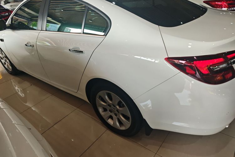 别克 君威 2015款 1.6T 精英技术型车身外观6005