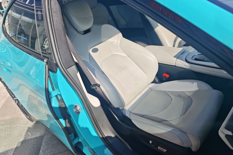 小米汽车 小米SU7 2024款 四驱超长续航高阶智驾Max版局部细节41