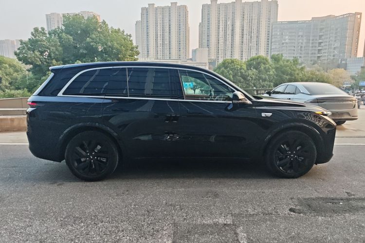 理想汽车 理想L8 2023款 Pro车身外观6003