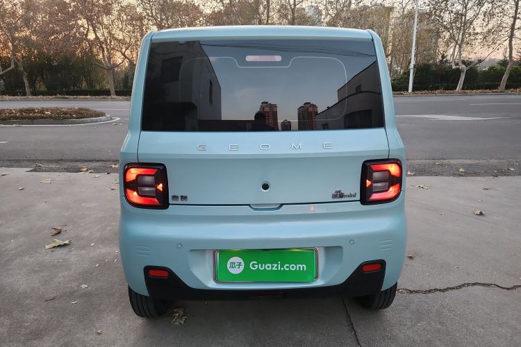 吉利银河 2024款 熊猫mini 200km 耐力熊车身外观6006